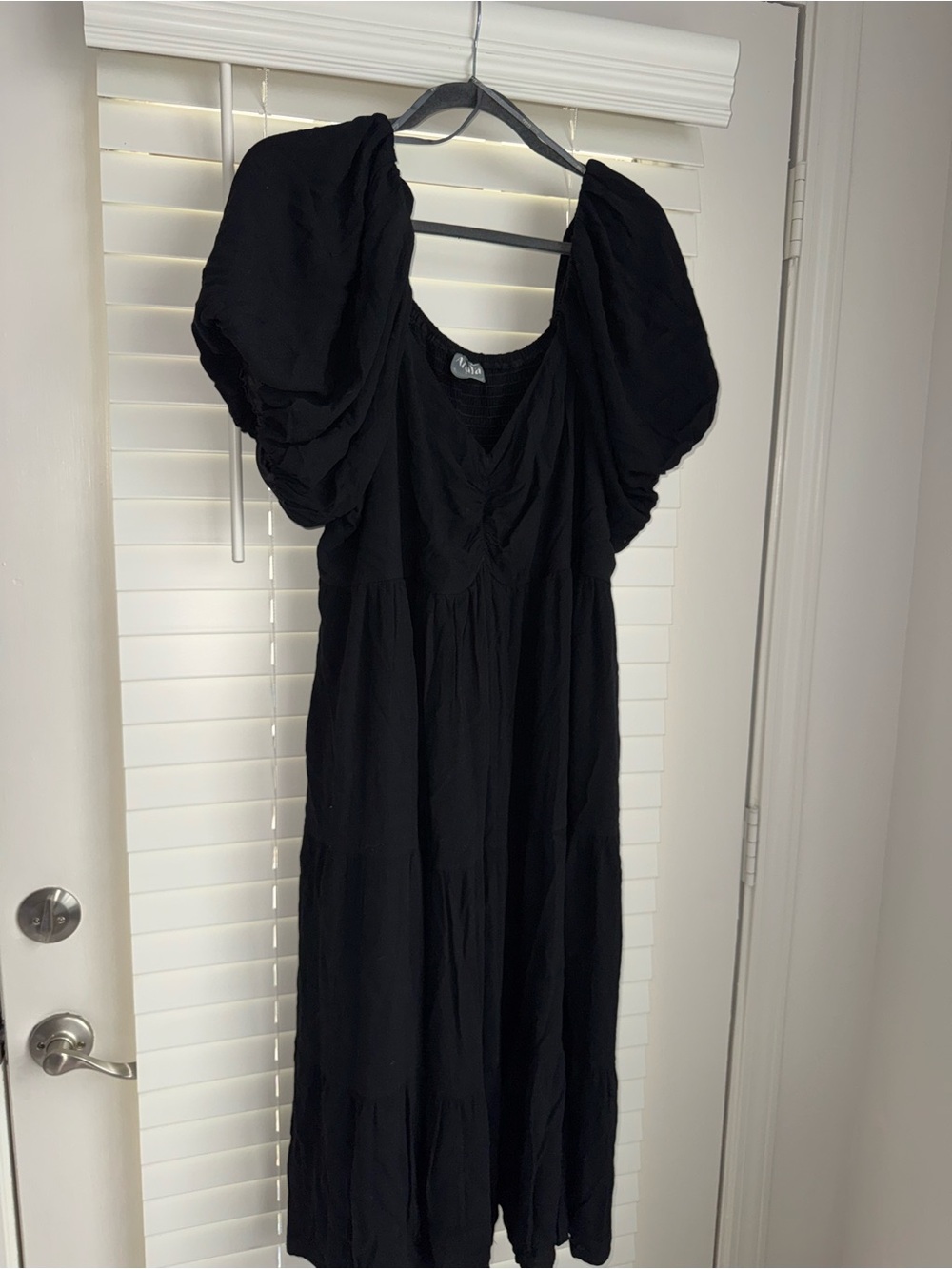 Arula Black Maxi Dress with Puff Sleeves
